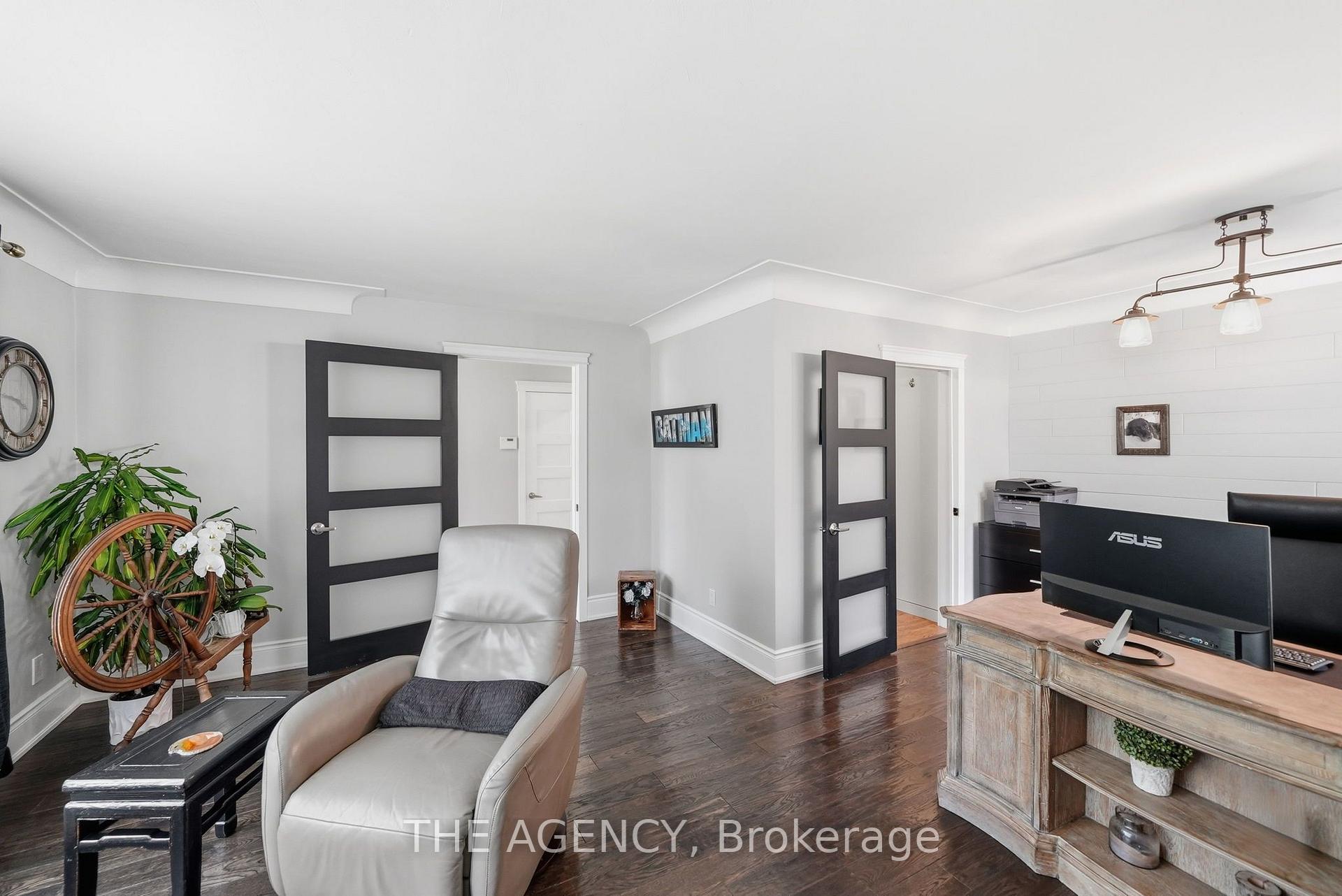 Photo 15 of 2101 Edinburgh Drive, Burlington, Brant — HOMEH