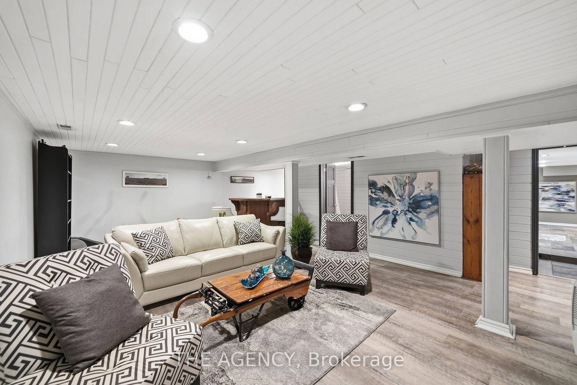 Photo 27 of 2101 Edinburgh Drive, Burlington, Brant — HOMEH