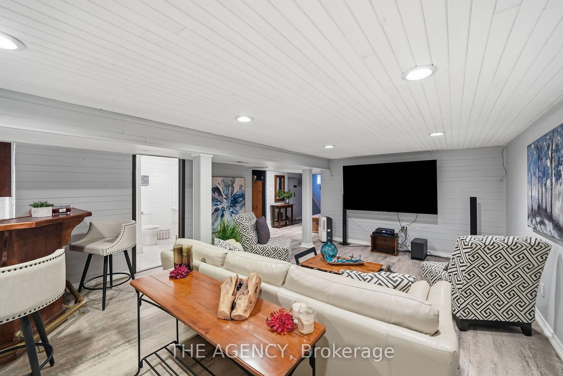Photo 28 of 2101 Edinburgh Drive, Burlington, Brant — HOMEH