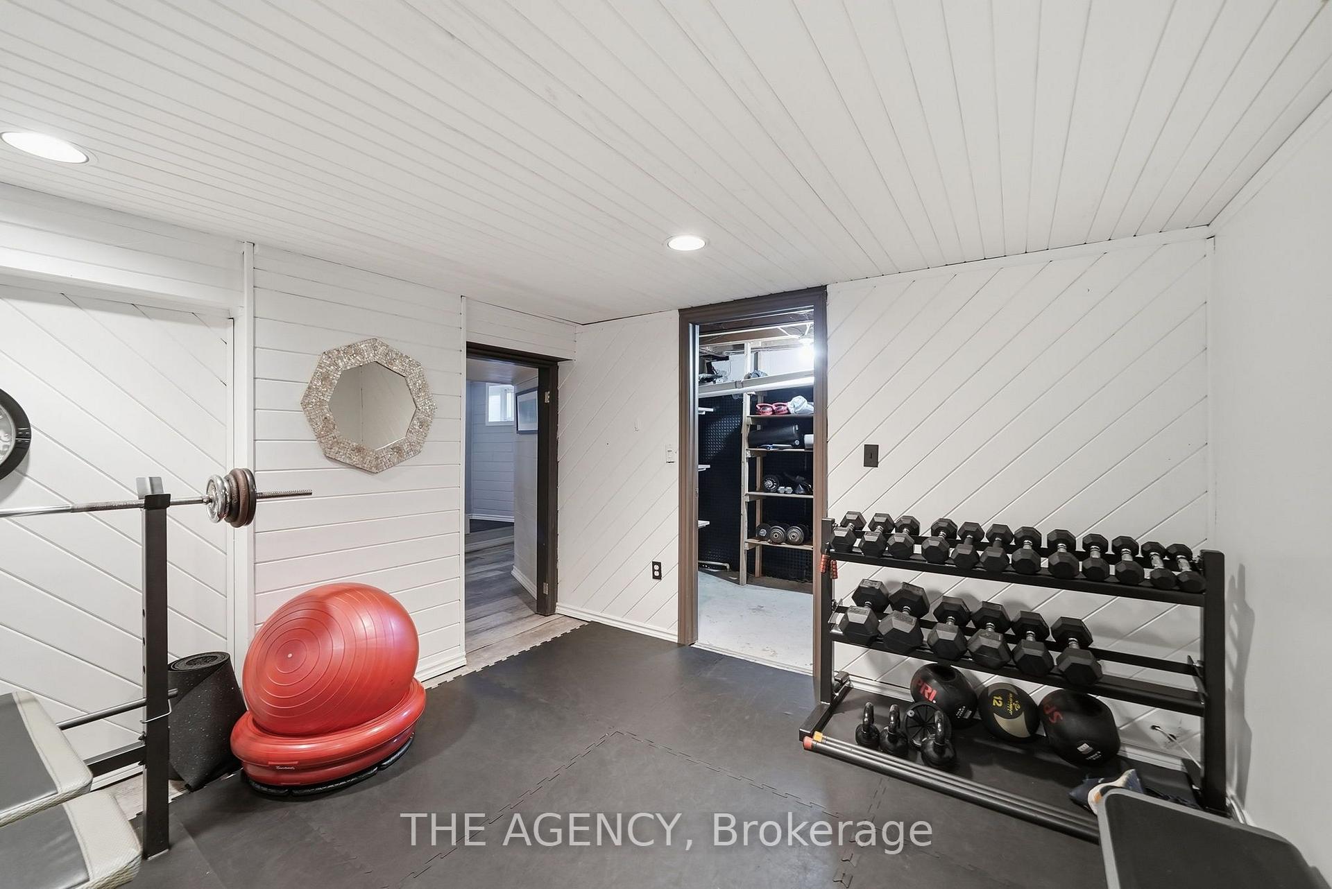 Photo 30 of 2101 Edinburgh Drive, Burlington, Brant — HOMEH