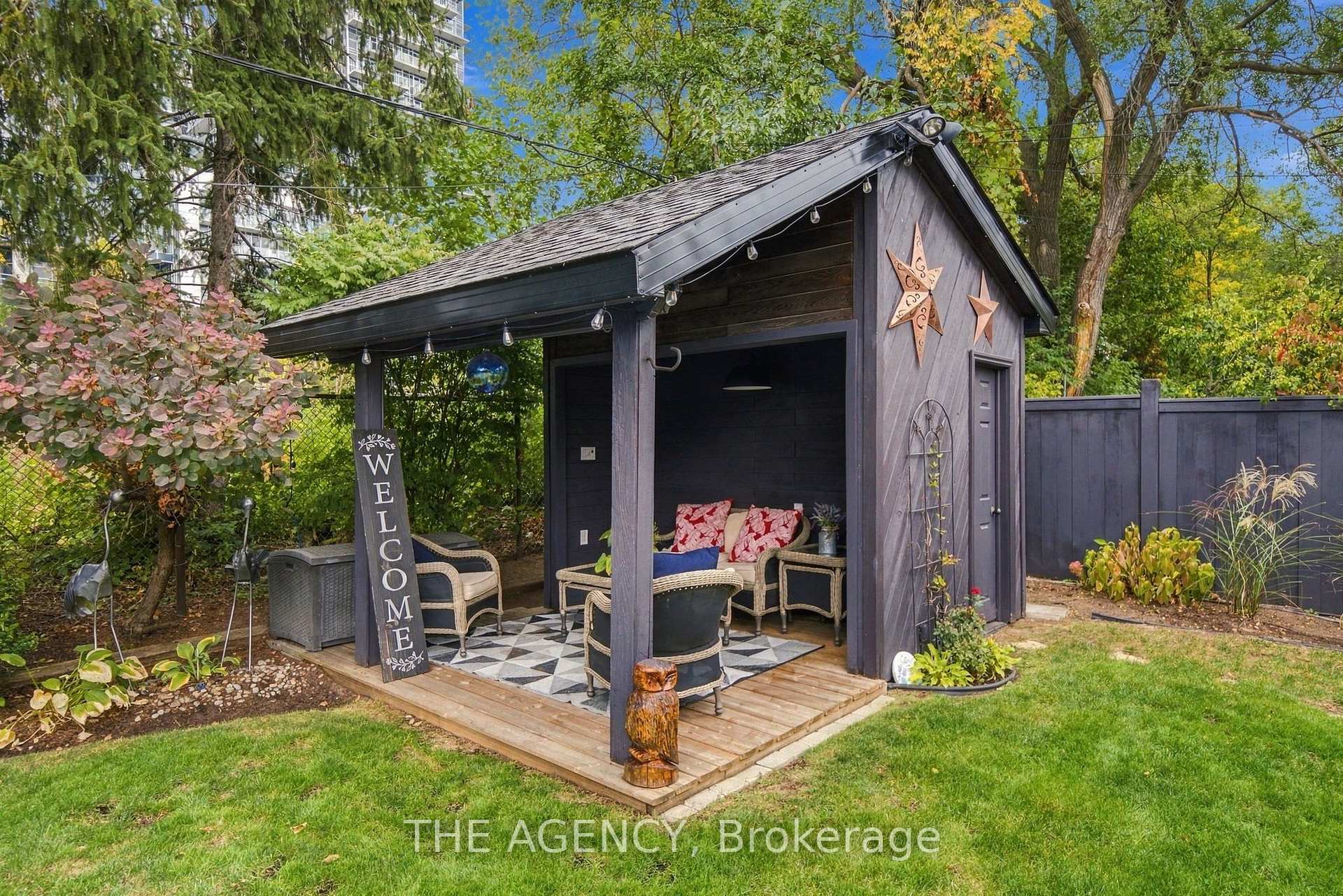 Photo 37 of 2101 Edinburgh Drive, Burlington, Brant — HOMEH
