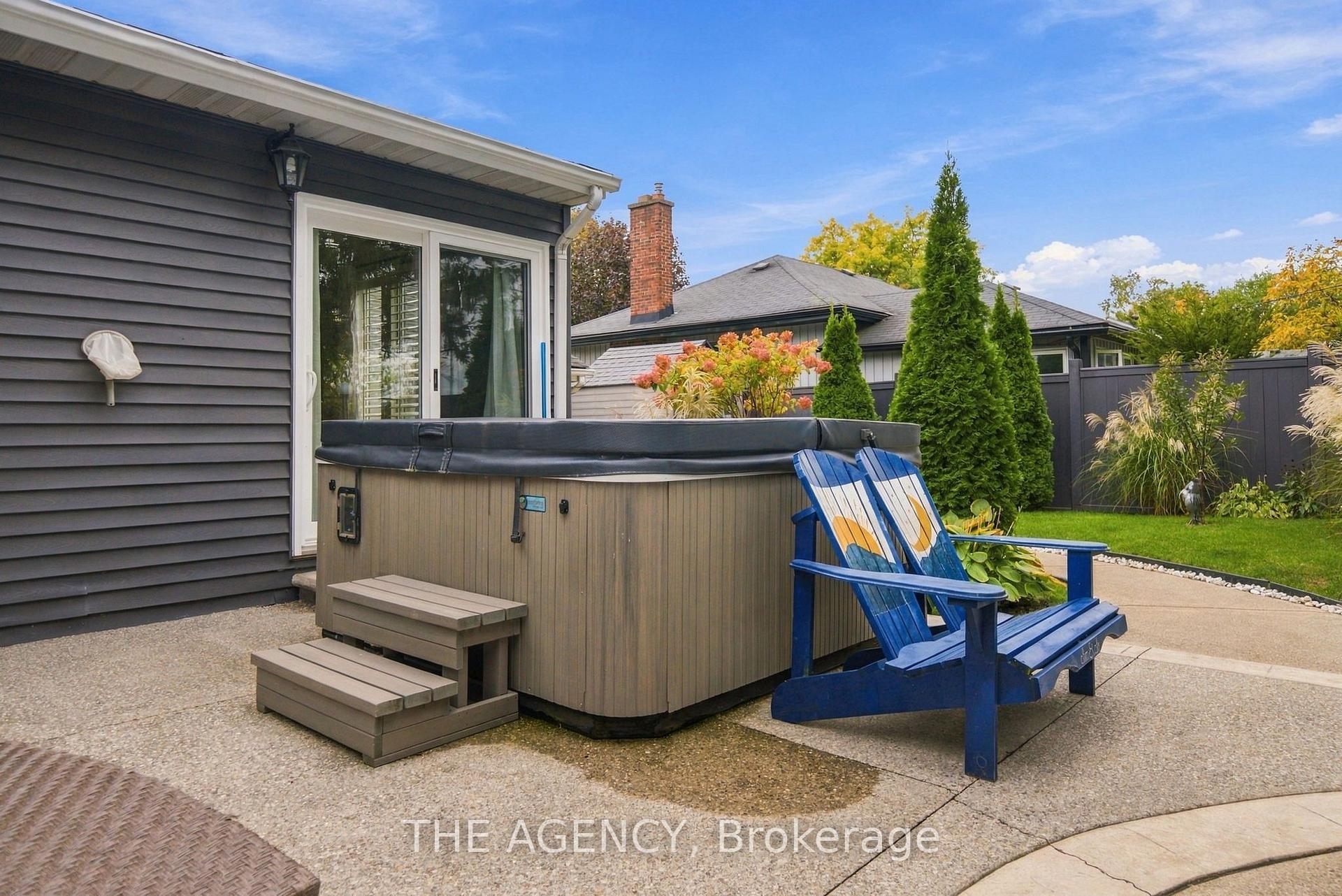 Photo 38 of 2101 Edinburgh Drive, Burlington, Brant — HOMEH