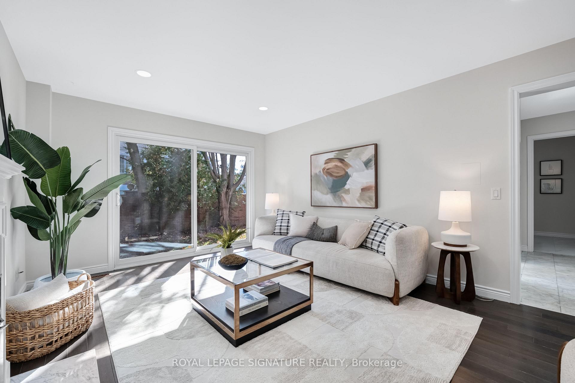 Photo 12 of 5 Patrick Boulevard, North York, Pleasant View — HOMEH