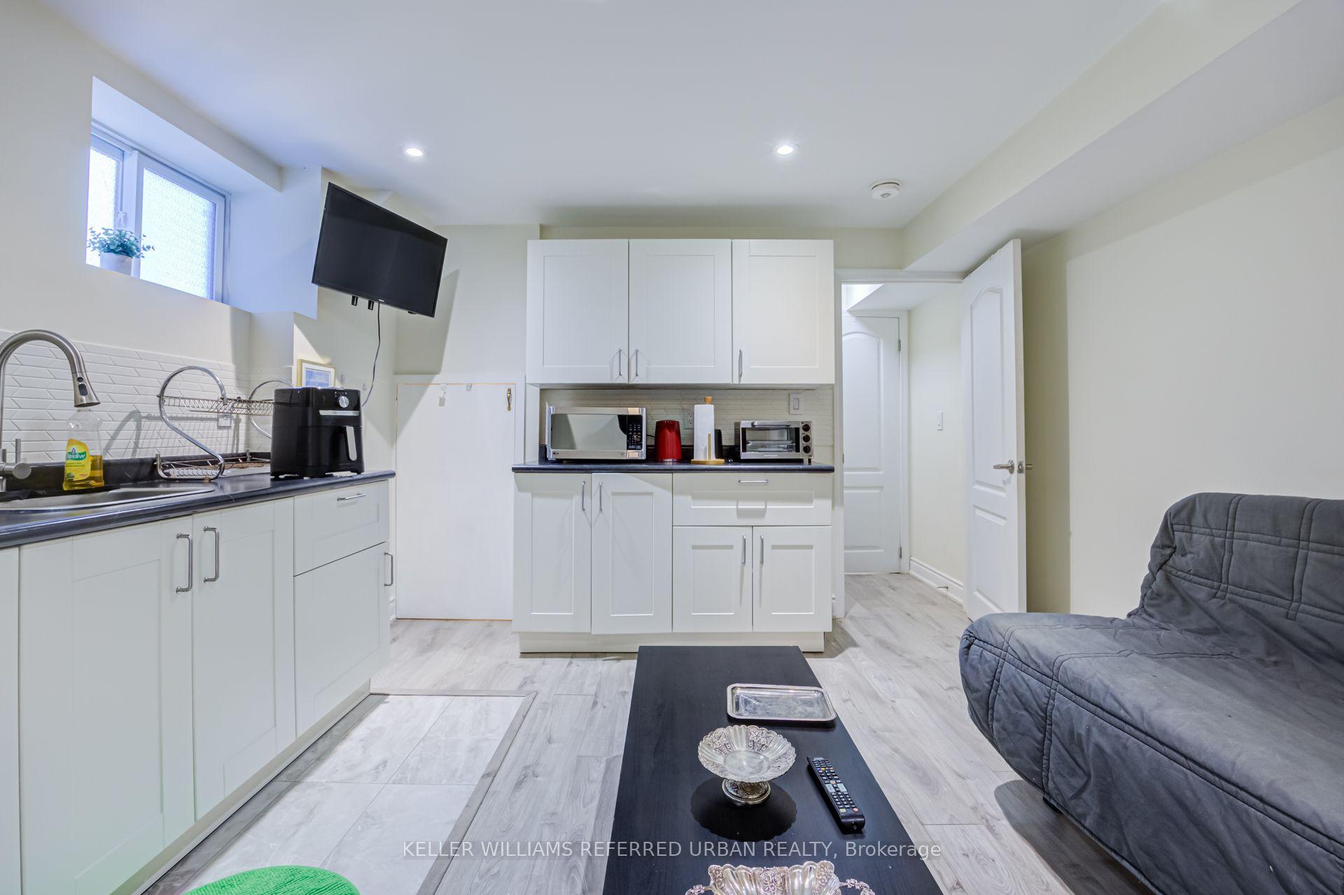 Photo of Unit Bsmt, 60 Mynden Way