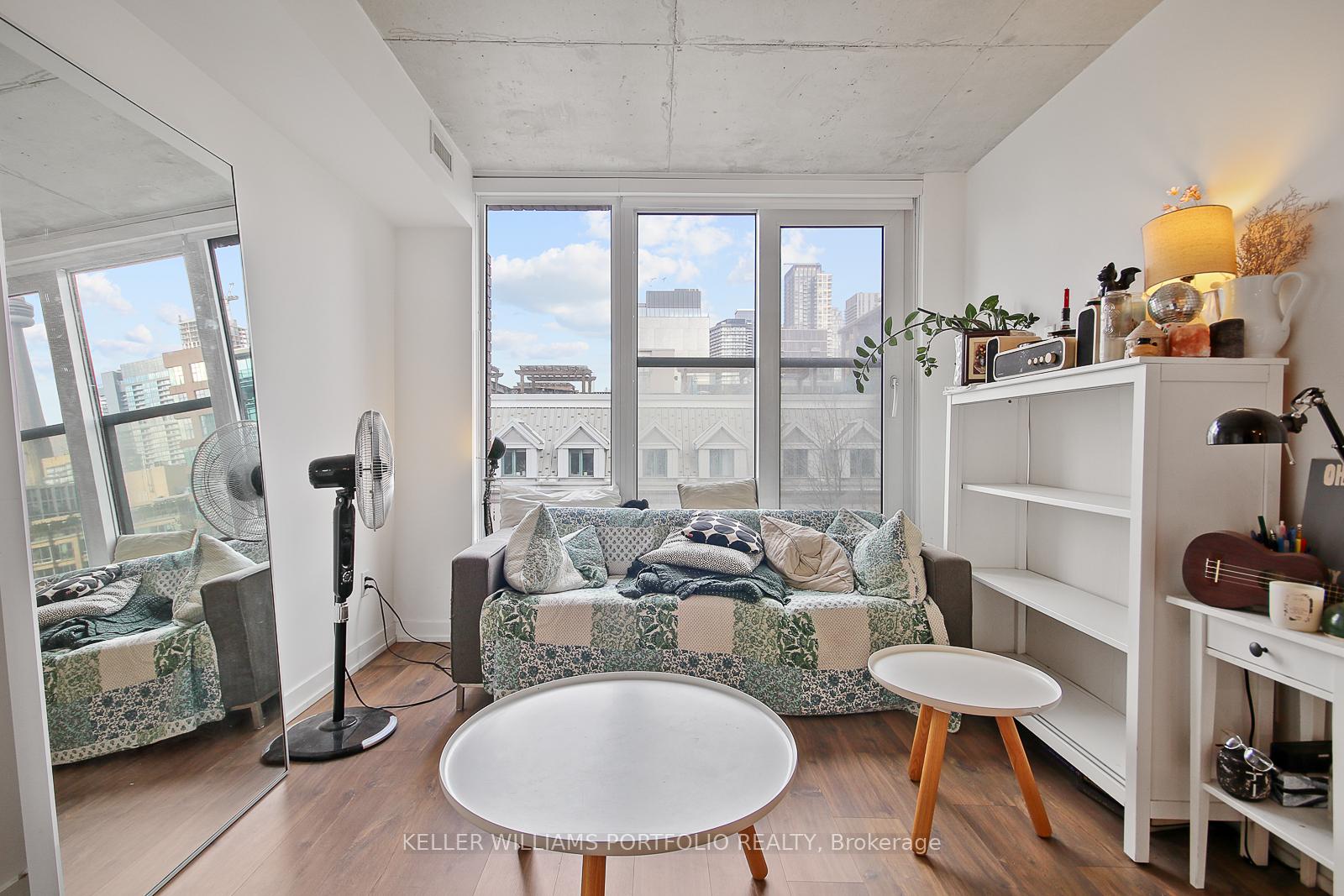 Photo 9 of Unit 603, 2 Augusta Avenue, Toronto, Waterfront Communities — HOMEH