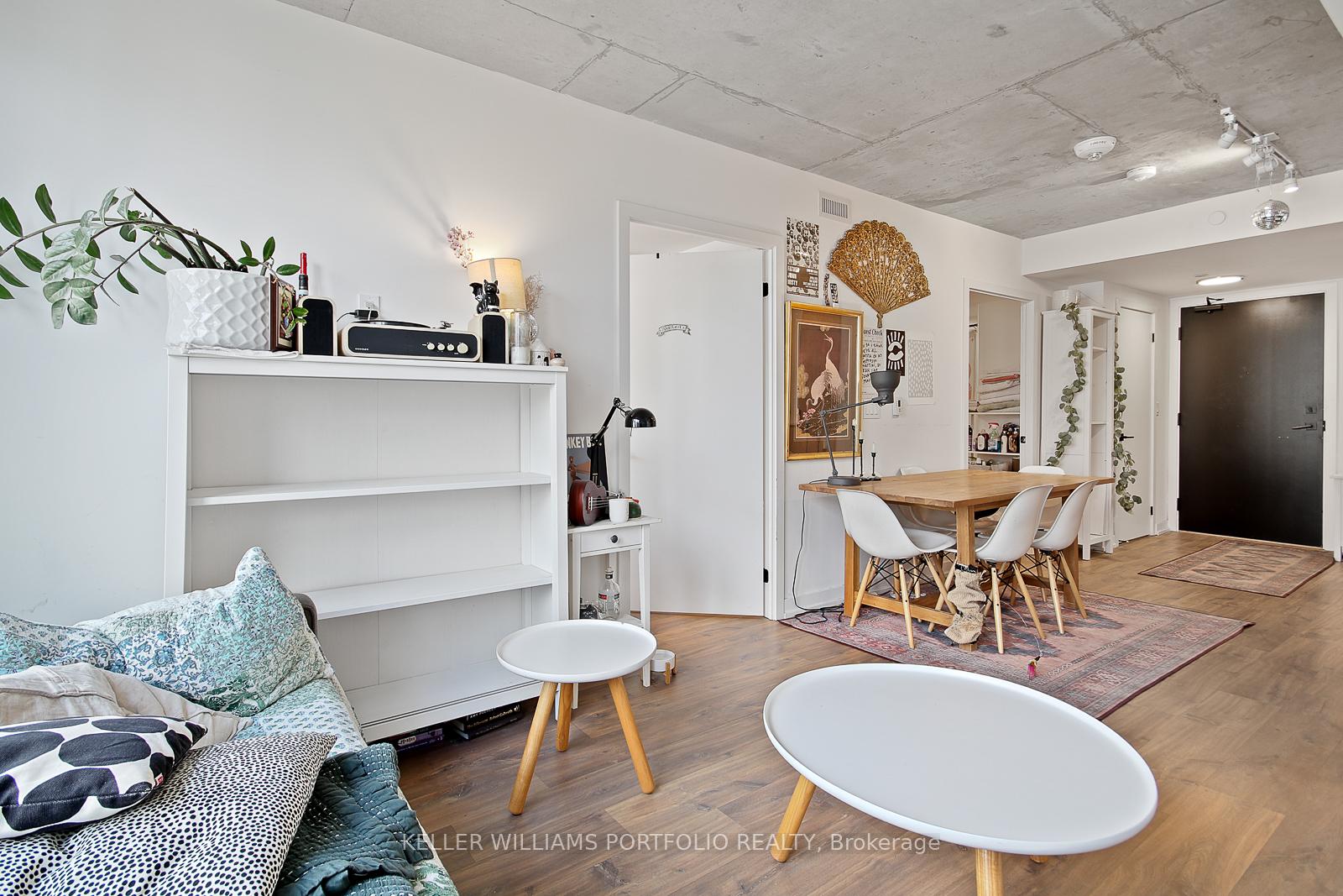 Photo 12 of Unit 603, 2 Augusta Avenue, Toronto, Waterfront Communities — HOMEH