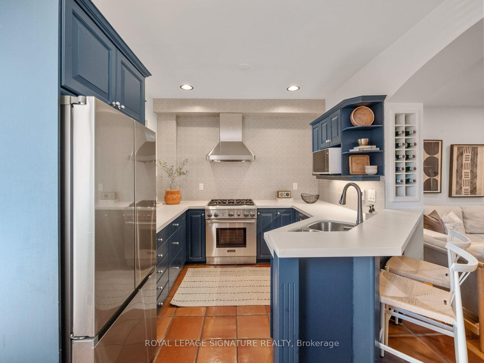 Photo 11 of 4 Orchard Park Boulevard, Toronto, Woodbine Corridor — HOMEH