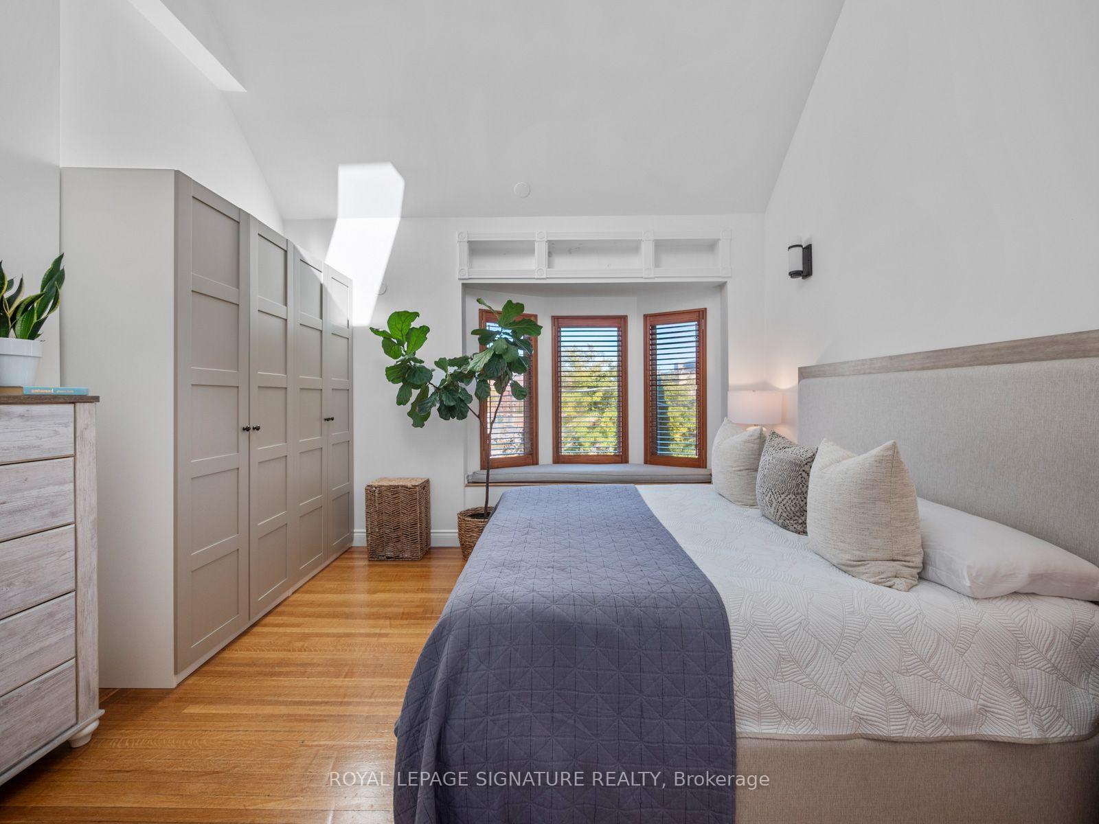 Photo 18 of 4 Orchard Park Boulevard, Toronto, Woodbine Corridor — HOMEH