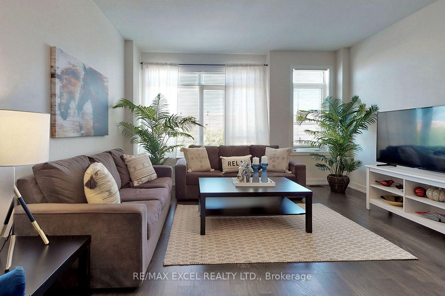 Photo 14 of 46 Troon Avenue, Vaughan, Rural Vaughan — HOMEH