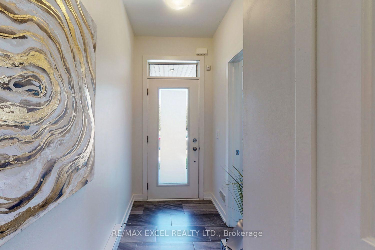 Photo 28 of 46 Troon Avenue, Vaughan, Rural Vaughan — HOMEH