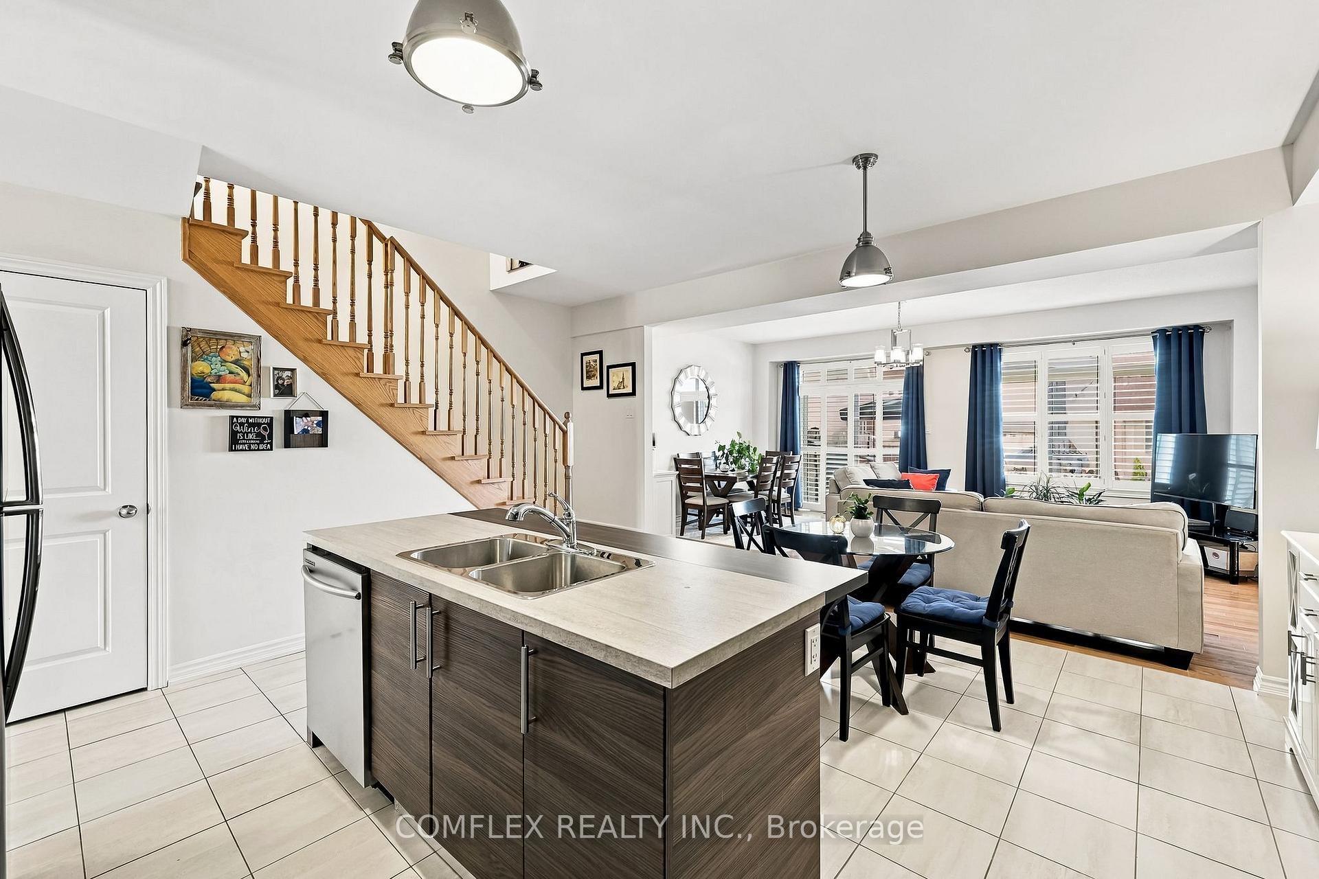 Photo 14 of 61 Lyle Drive, Clarington, Bowmanville — HOMEH