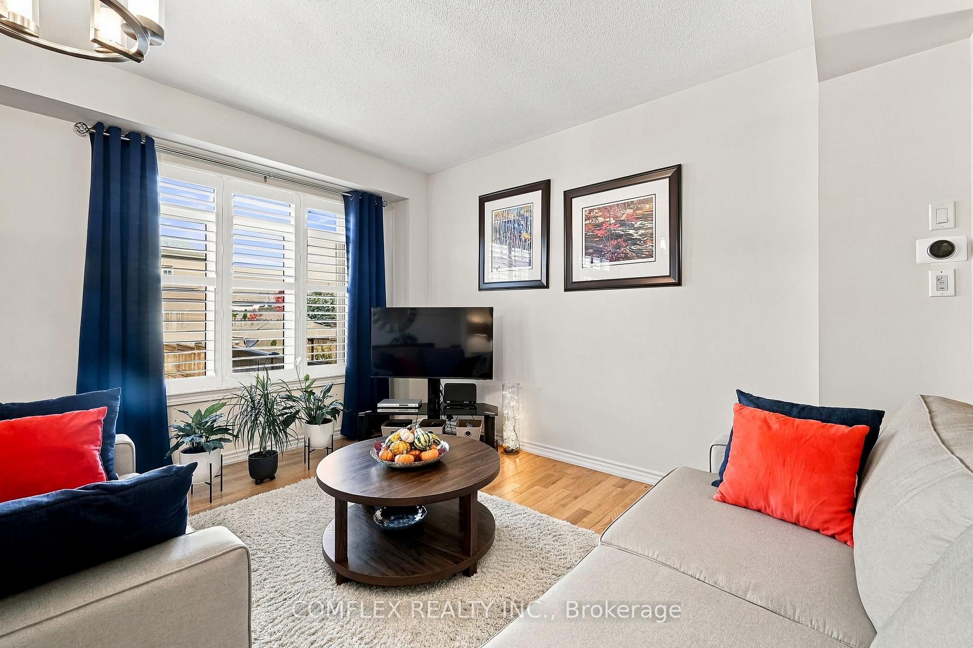 Photo 16 of 61 Lyle Drive, Clarington, Bowmanville — HOMEH