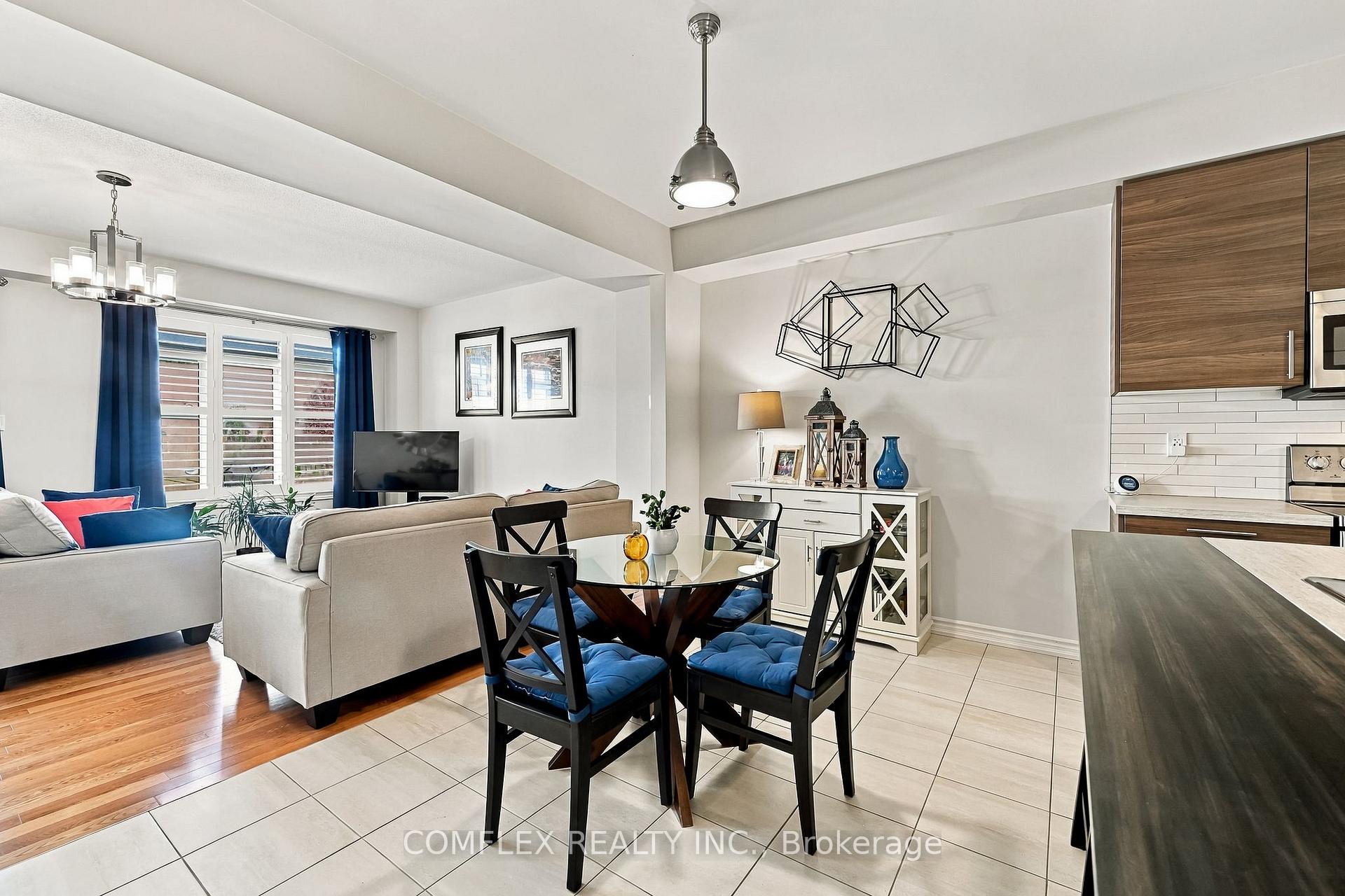 Photo 23 of 61 Lyle Drive, Clarington, Bowmanville — HOMEH