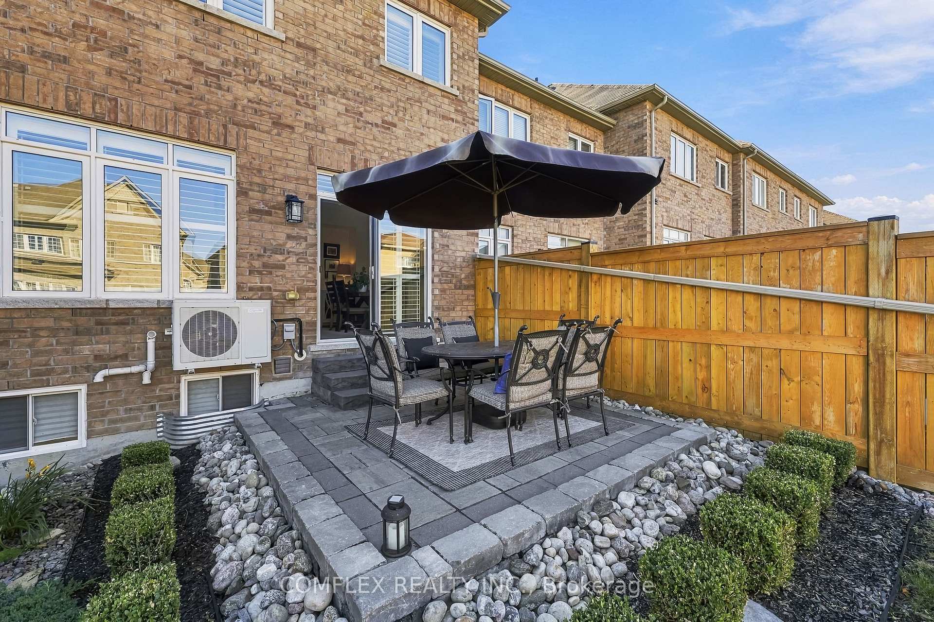Photo 35 of 61 Lyle Drive, Clarington, Bowmanville — HOMEH