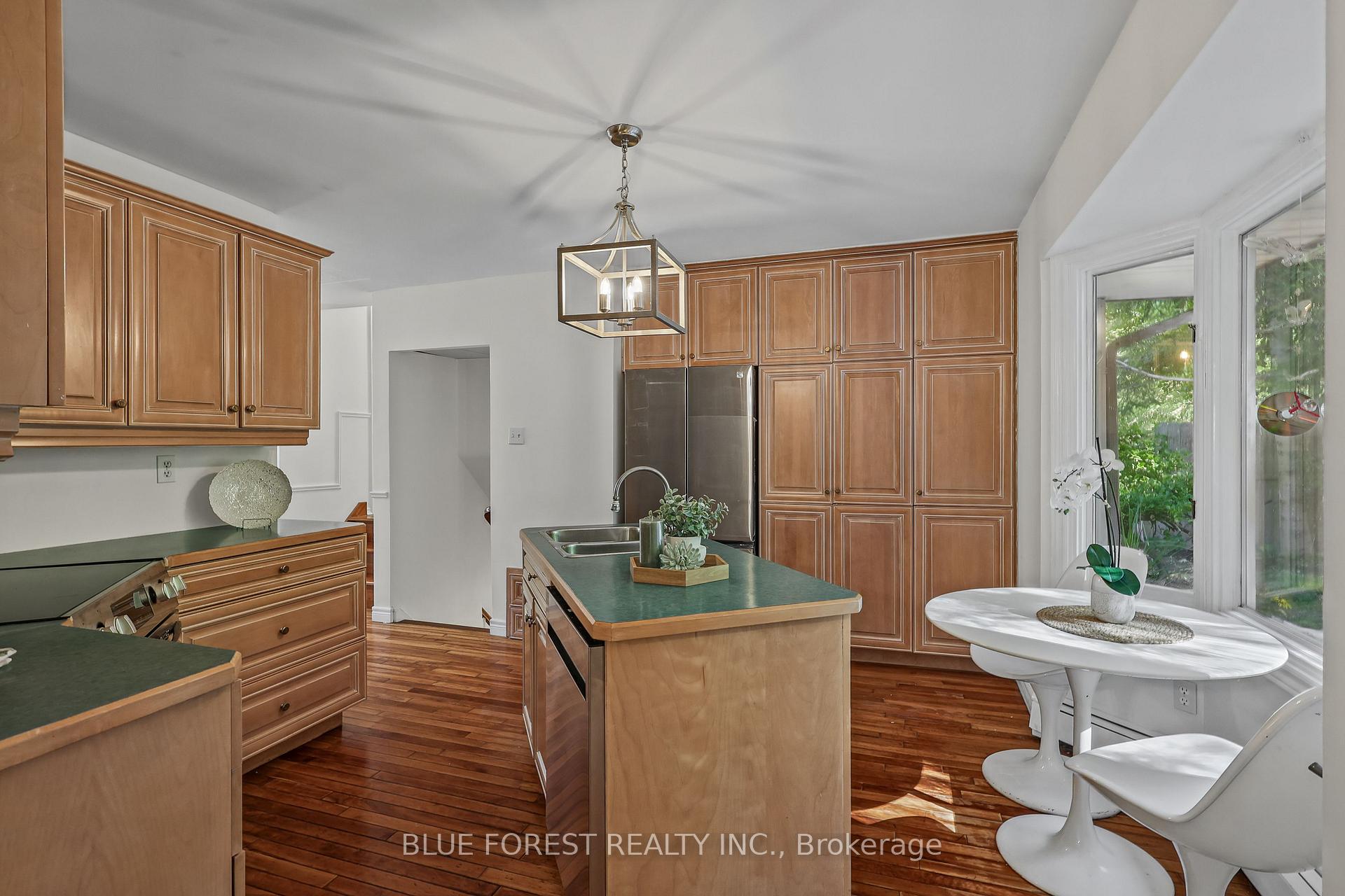 Photo 16 of 786 Springbank Drive, London, South C — HOMEH