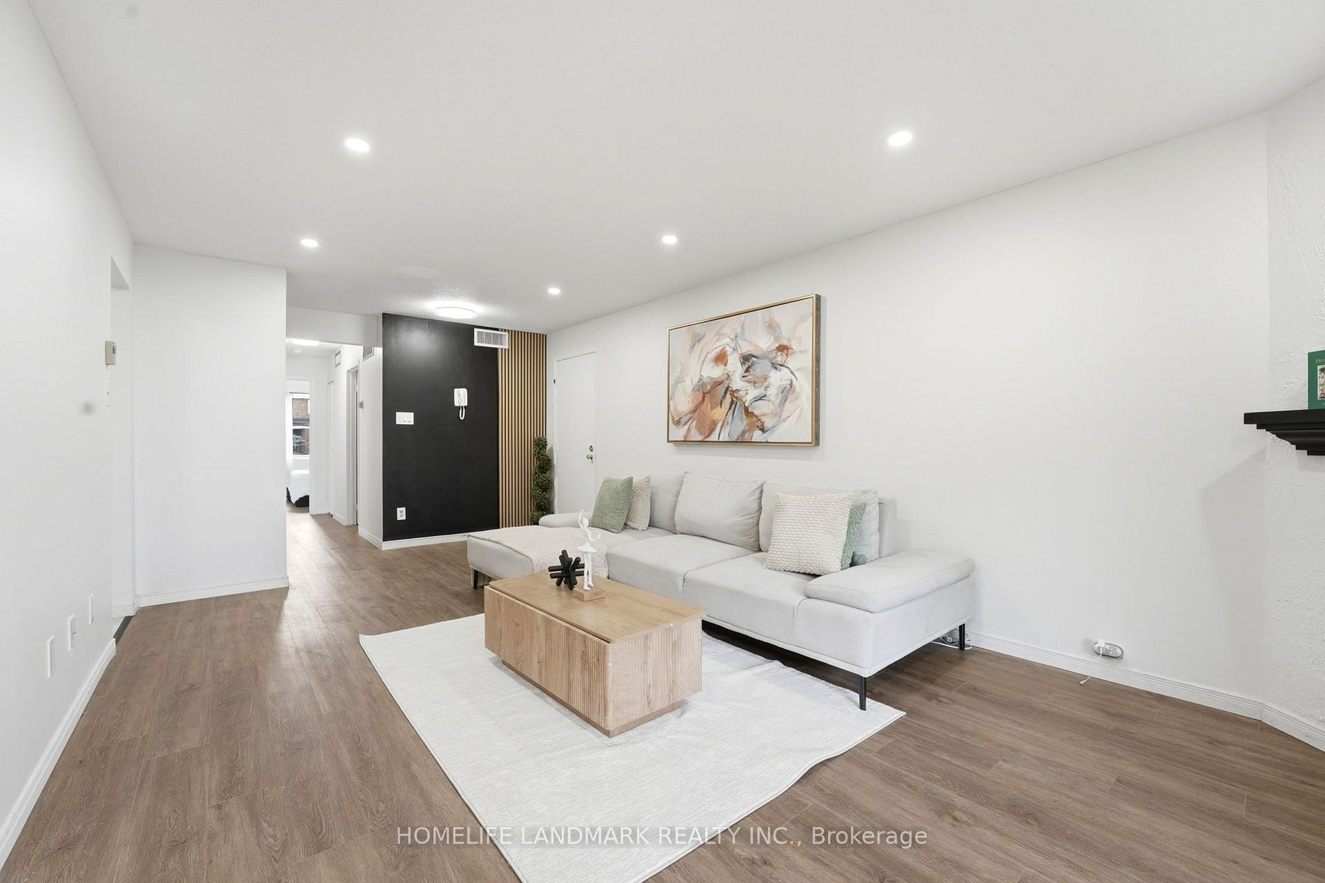 Photo 16 of Unit 2, 7 Harness Lane, Ottawa, Kanata - Bridlewood — HOMEH