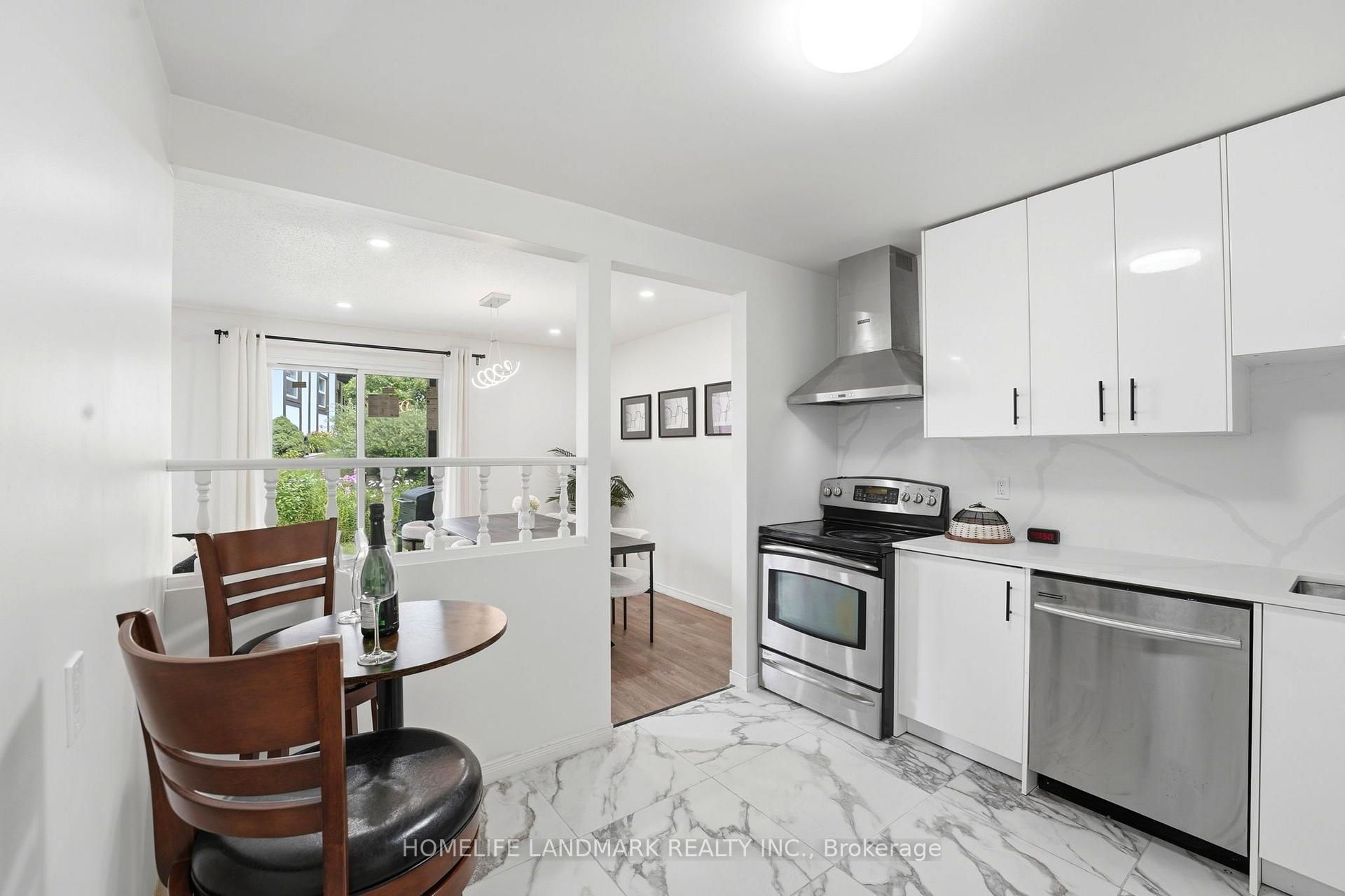 Photo 21 of Unit 2, 7 Harness Lane, Ottawa, Kanata - Bridlewood — HOMEH