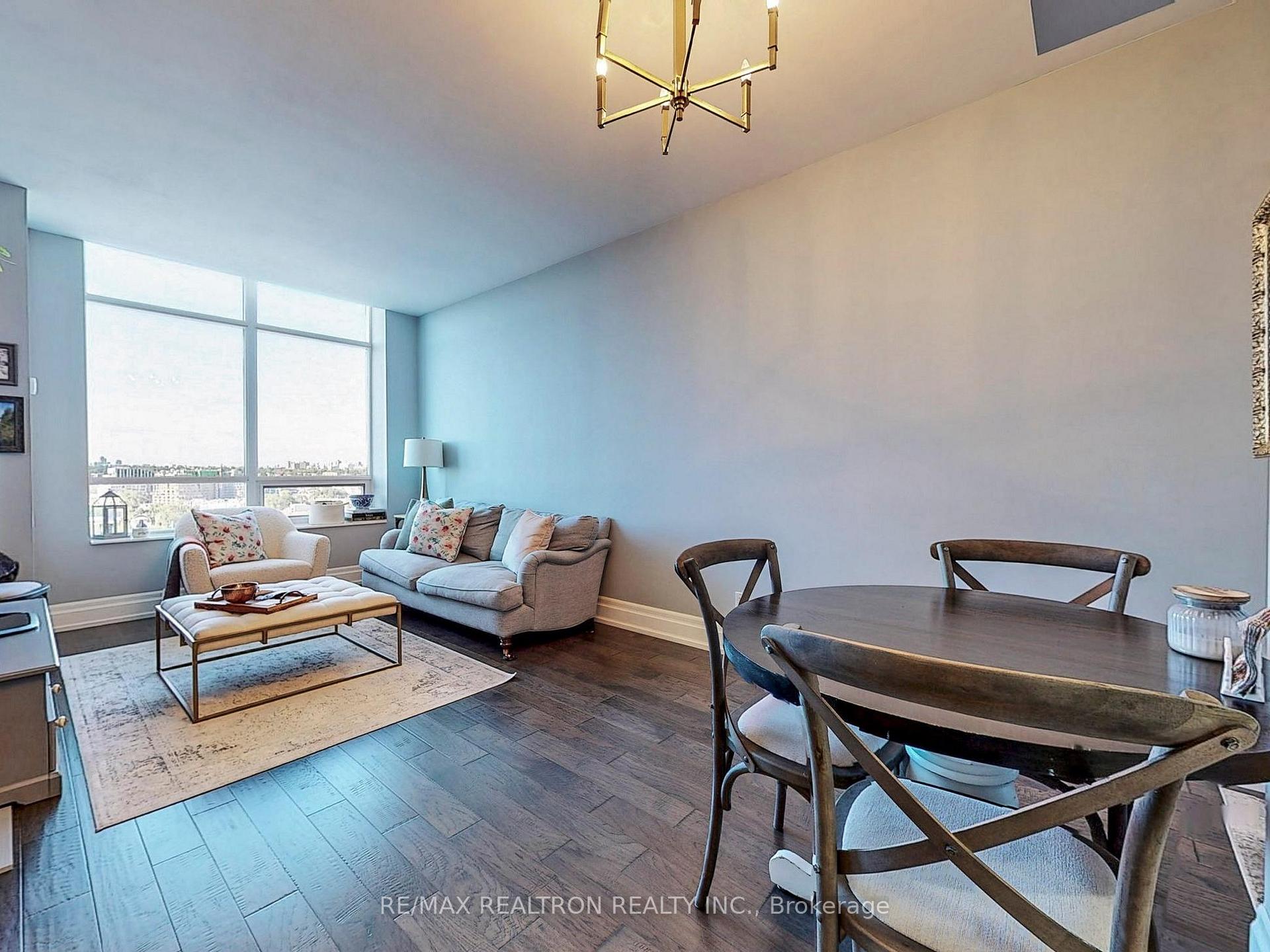 Photo 10 of Unit PH1610, 61 Heintzman Street, Toronto, Junction Area — HOMEH
