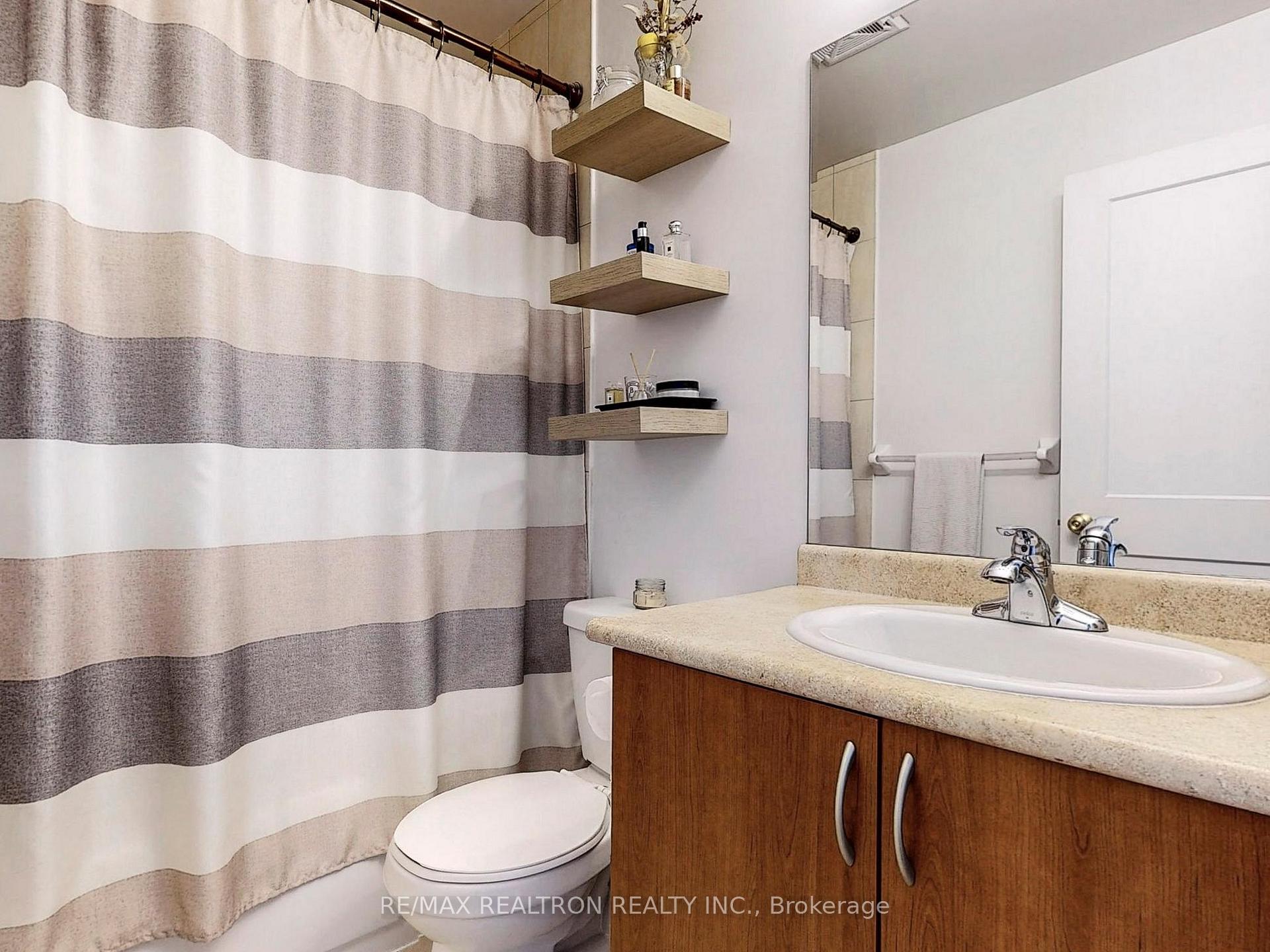 Photo 19 of Unit PH1610, 61 Heintzman Street, Toronto, Junction Area — HOMEH