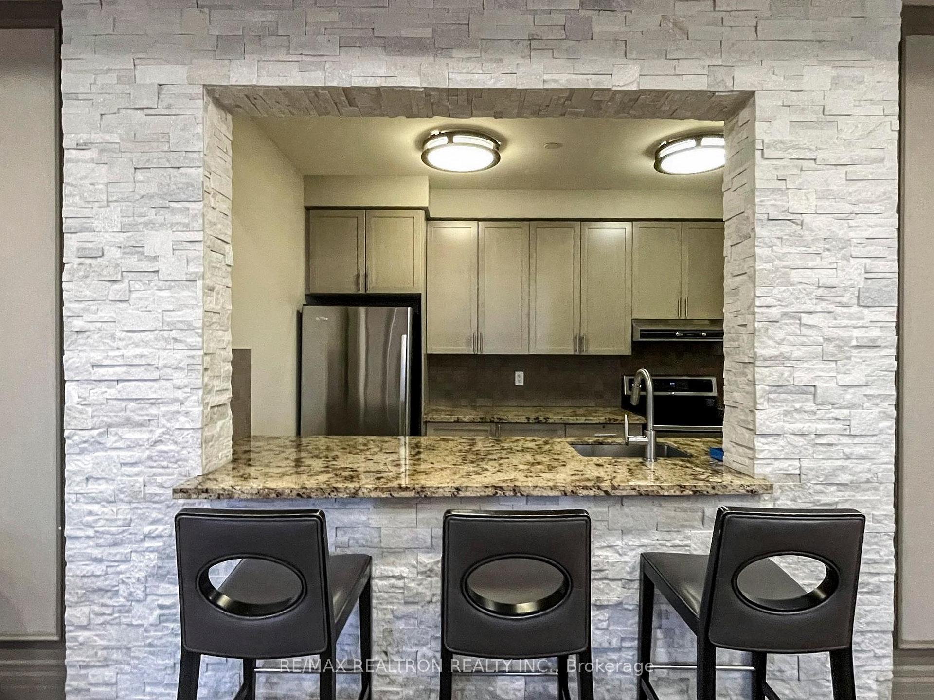 Photo 44 of Unit PH1610, 61 Heintzman Street, Toronto, Junction Area — HOMEH