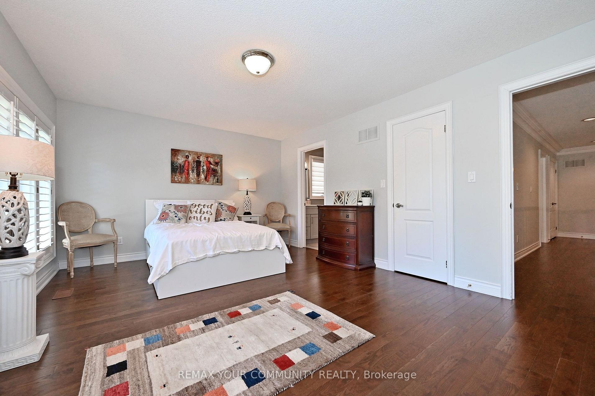 Photo 31 of 73 Sprucewood Drive E, Markham, Thornhill — HOMEH