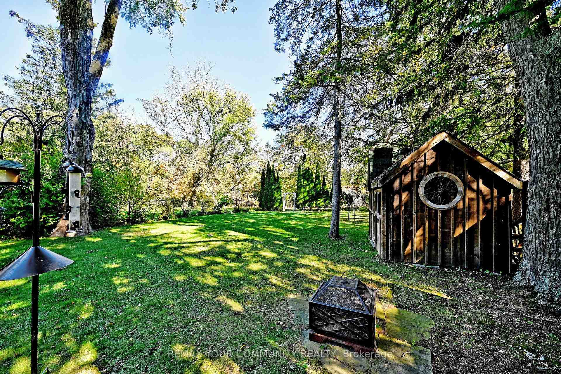 Photo 45 of 73 Sprucewood Drive E, Markham, Thornhill — HOMEH