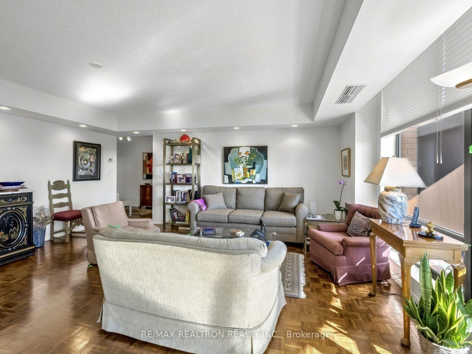 Photo 20 of Unit 1502, 260 Heath Street W, Toronto, Forest Hill South — HOMEH