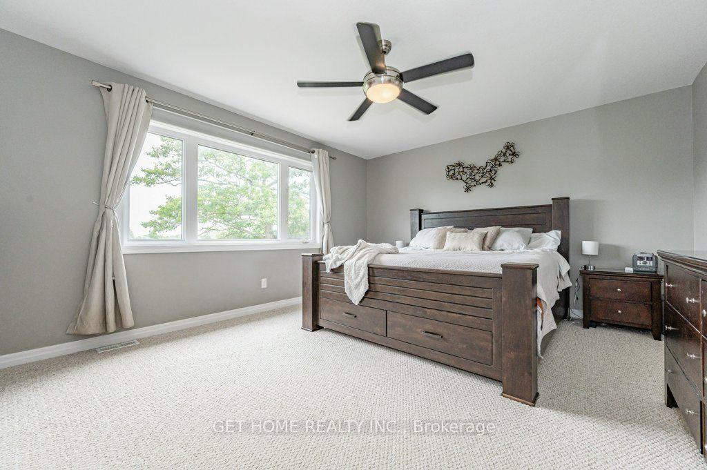 Photo 9 of 131 Hardcastle Drive, Cambridge — HOMEH