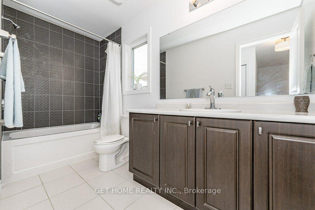 Photo 10 of 131 Hardcastle Drive, Cambridge — HOMEH