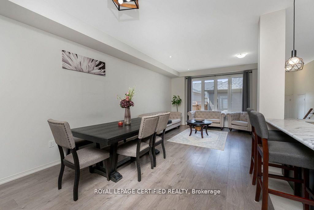 Photo 10 of Unit 2, 25 Elliot Street E, Centre Wellington, Fergus — HOMEH