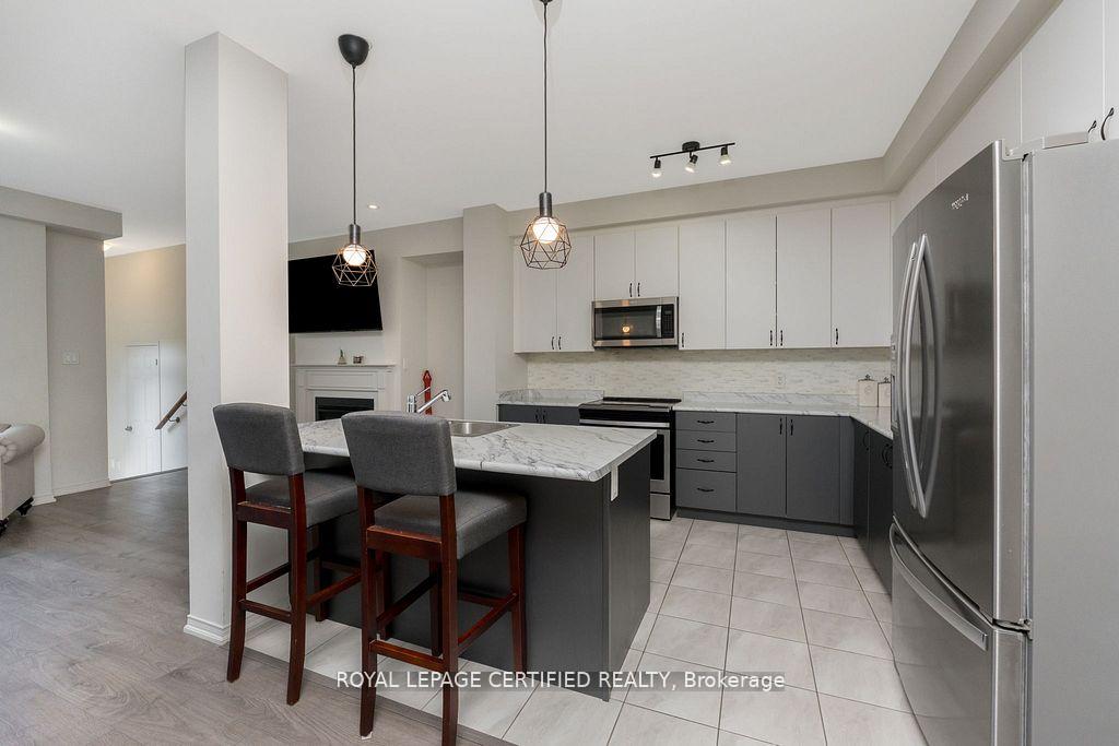 Photo 12 of Unit 2, 25 Elliot Street E, Centre Wellington, Fergus — HOMEH