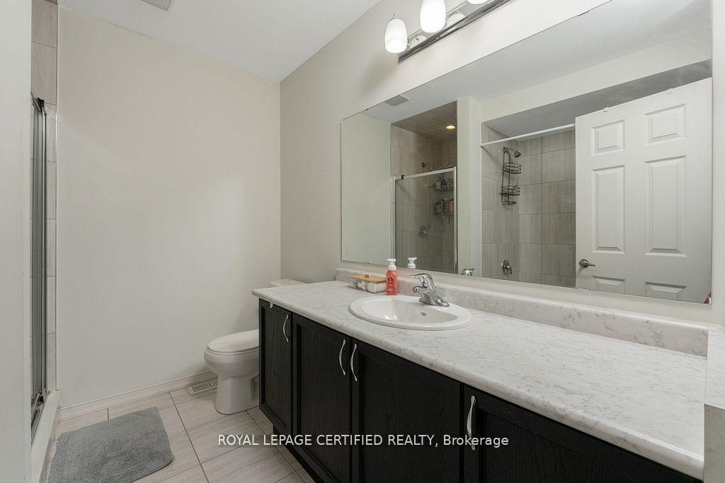 Photo 34 of Unit 2, 25 Elliot Street E, Centre Wellington, Fergus — HOMEH