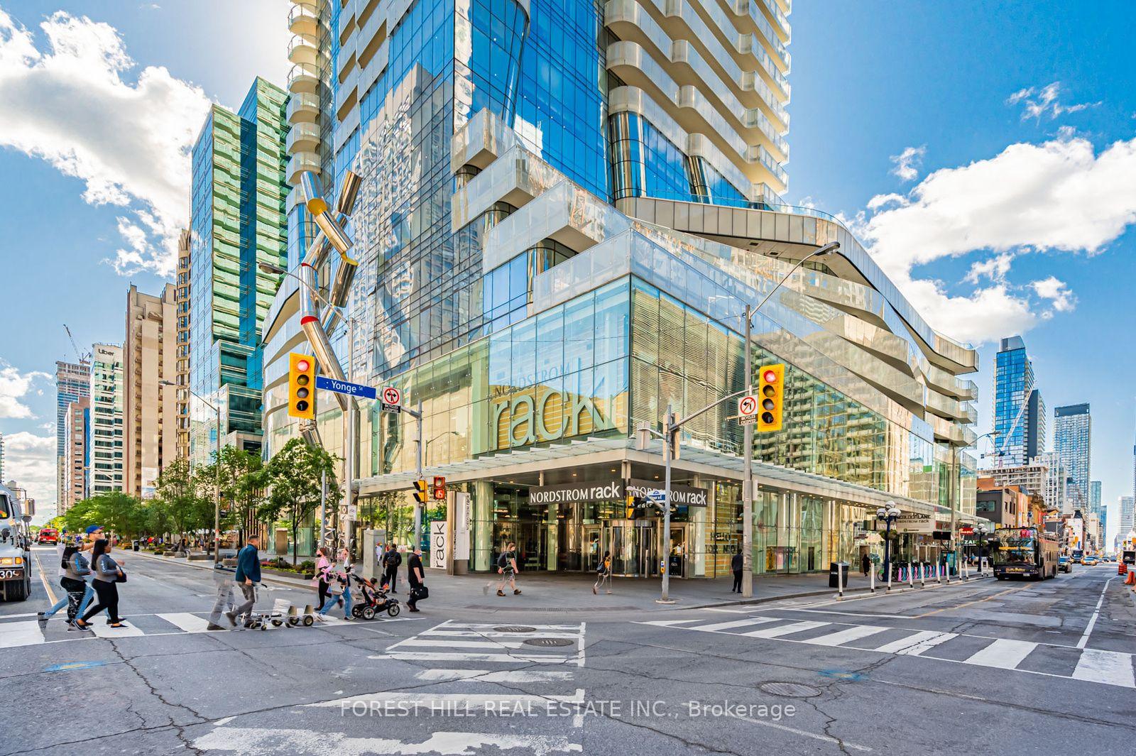 Photo 1 of Unit 6805, 1 Bloor Street E, Toronto, Church-Yonge Corridor — HOMEH