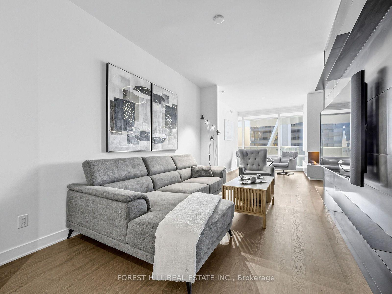 Photo 5 of Unit 6805, 1 Bloor Street E, Toronto, Church-Yonge Corridor — HOMEH
