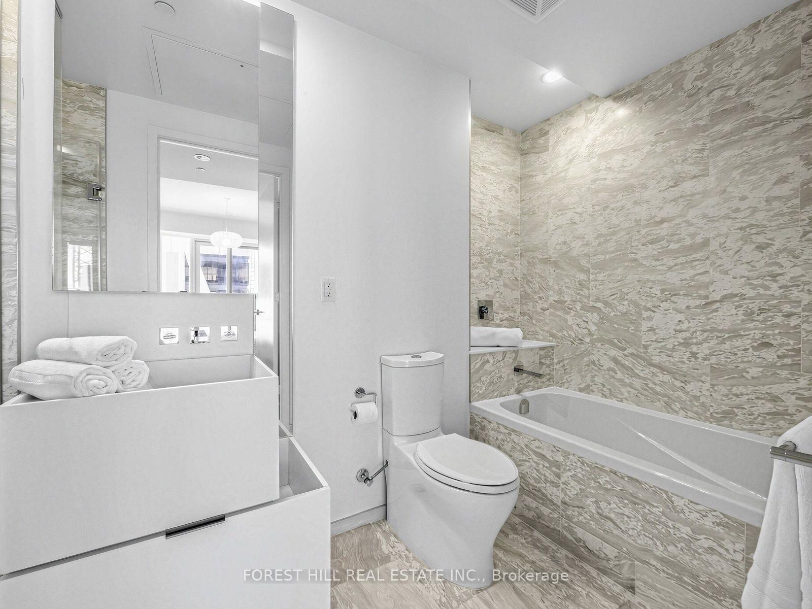 Photo 23 of Unit 6805, 1 Bloor Street E, Toronto, Church-Yonge Corridor — HOMEH