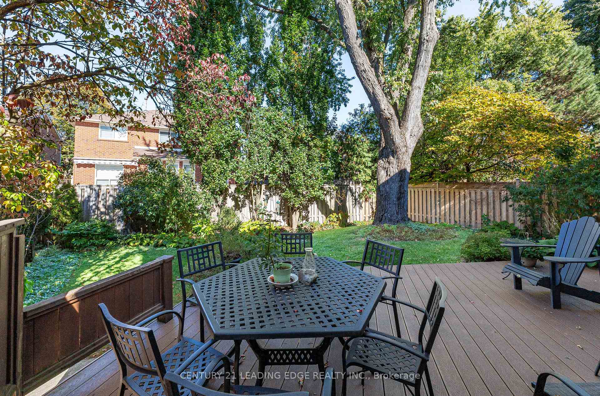 Photo 32 of 126 Tilman Circle, Markham, Markham Village — HOMEH