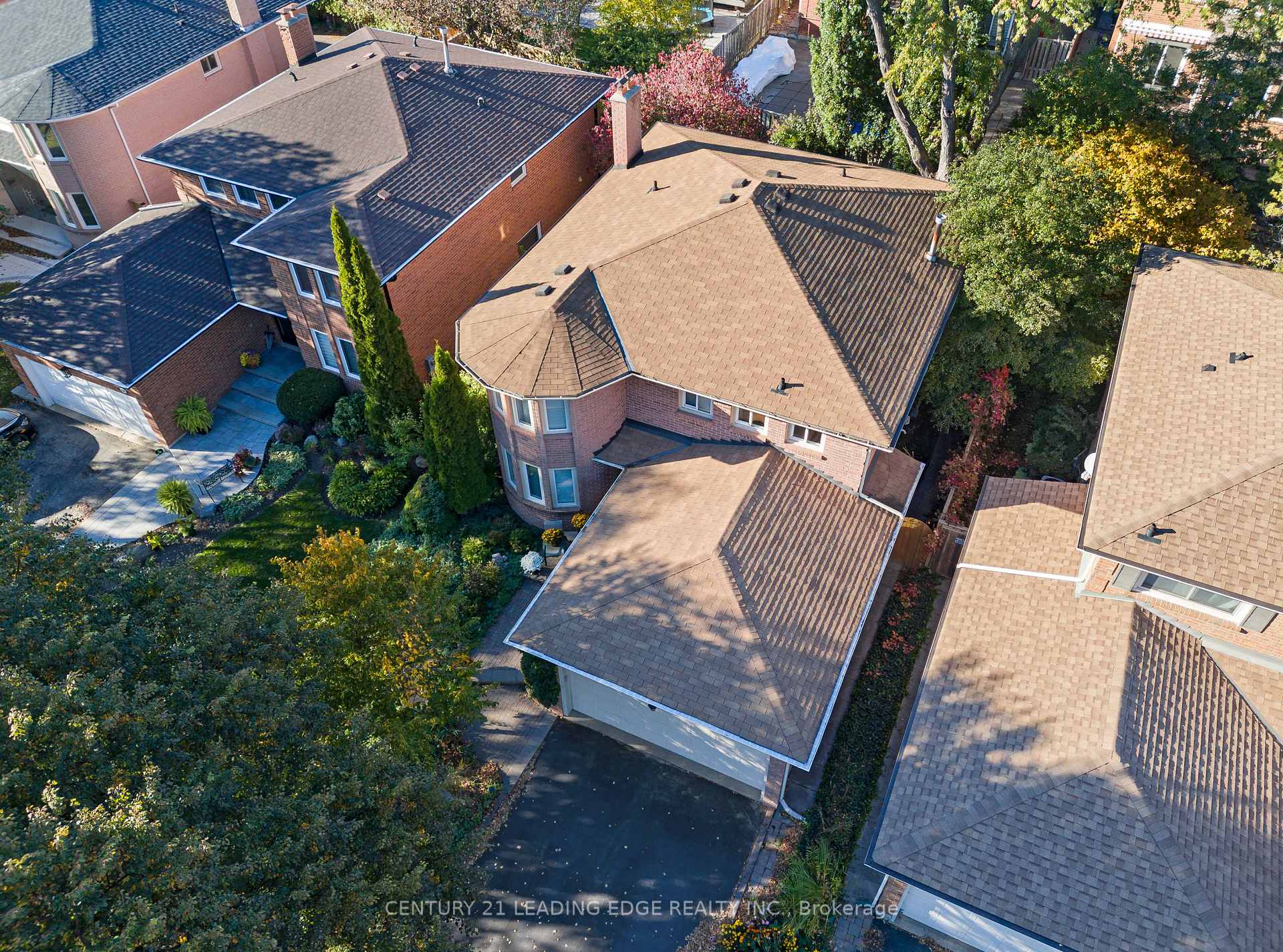 Photo 34 of 126 Tilman Circle, Markham, Markham Village — HOMEH