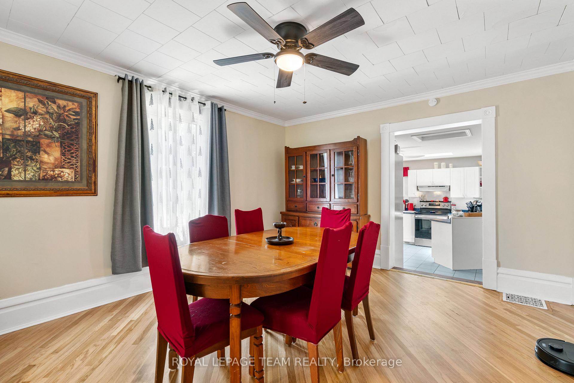 Photo 10 of 301 Oxford Street E, North Grenville, Kemptville — HOMEH