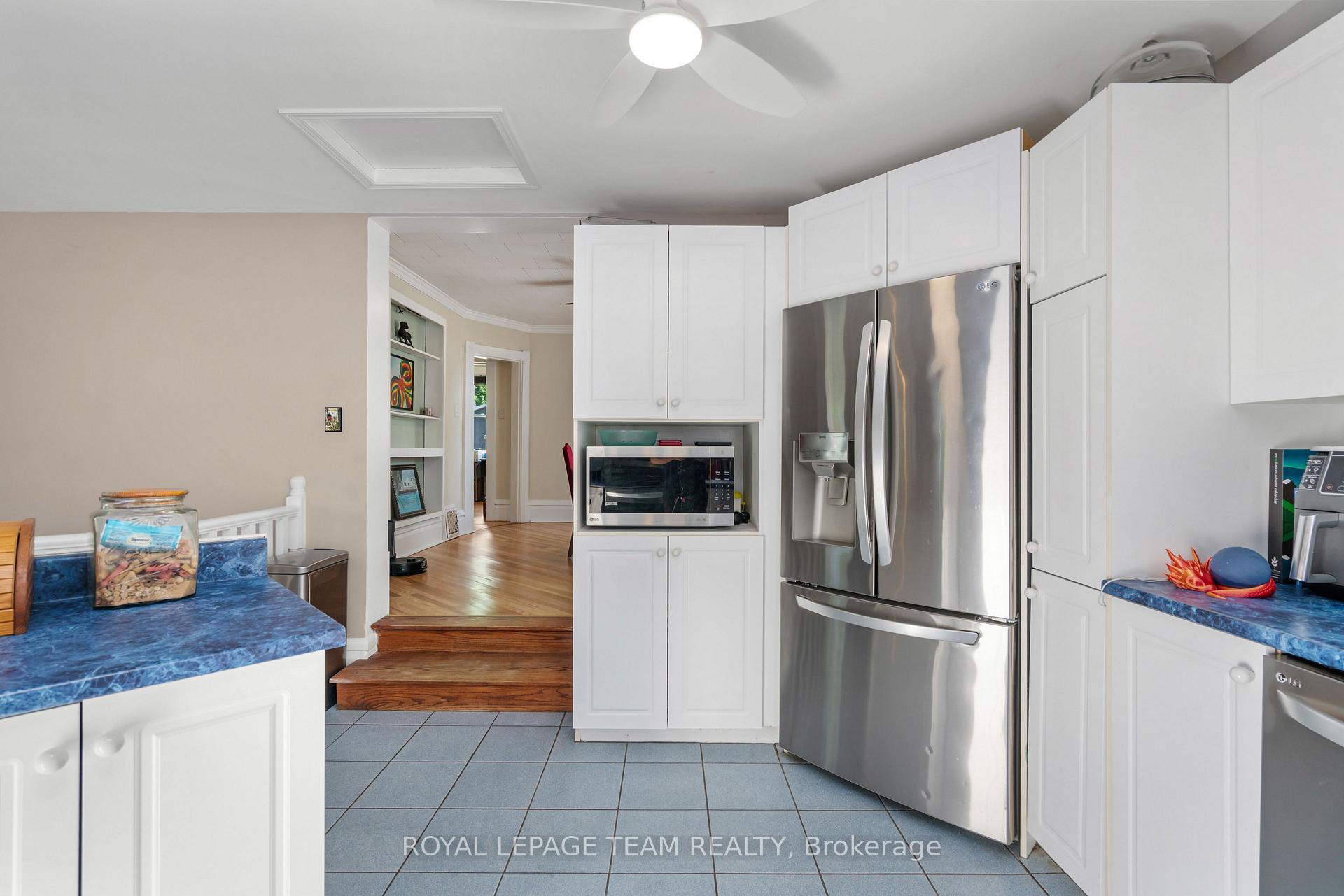 Photo 14 of 301 Oxford Street E, North Grenville, Kemptville — HOMEH