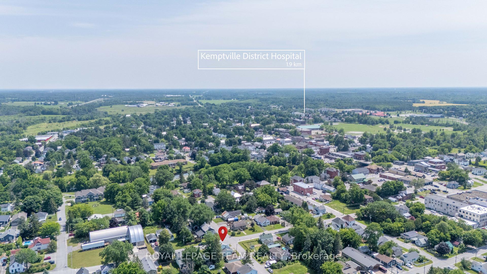 Photo 34 of 301 Oxford Street E, North Grenville, Kemptville — HOMEH