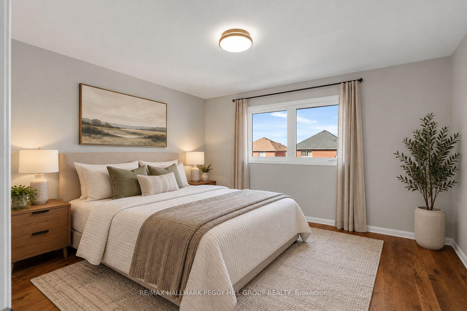 Photo 16 of 80 Monarchy Street, Barrie, Innis-Shore — HOMEH