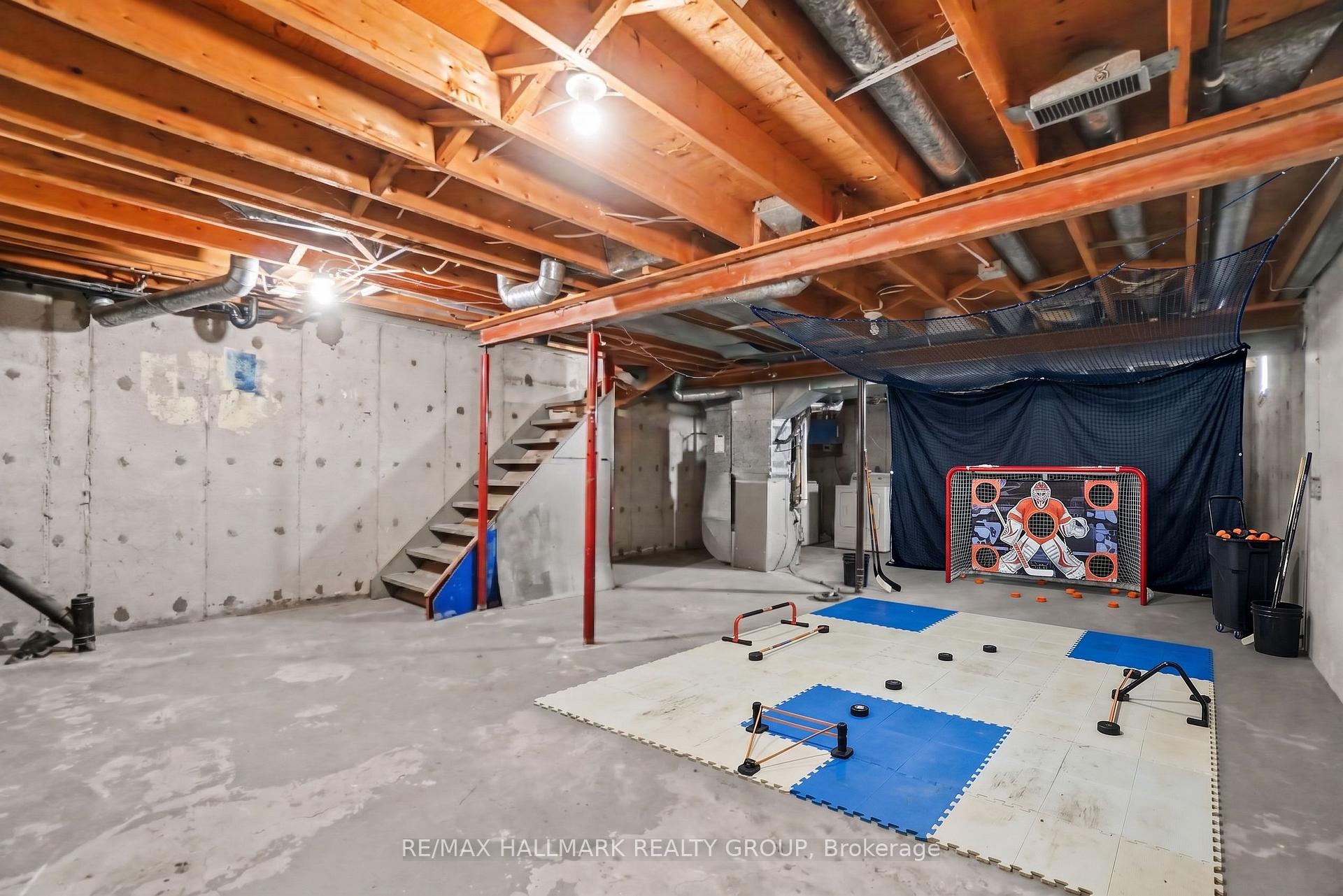 Photo 21 of 1329 Lotus Street, Ottawa, Carson Grove — HOMEH