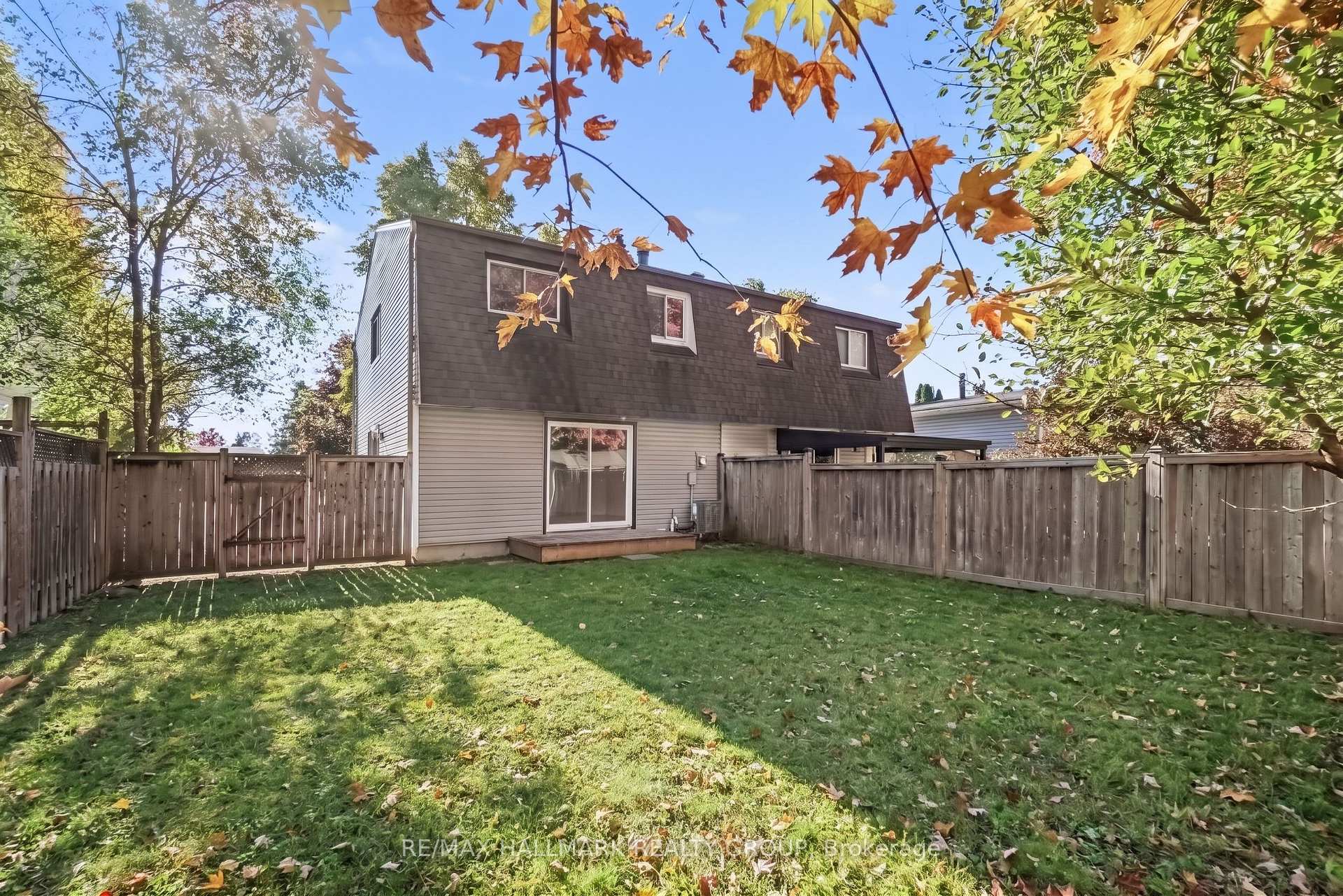 Photo 23 of 1329 Lotus Street, Ottawa, Carson Grove — HOMEH