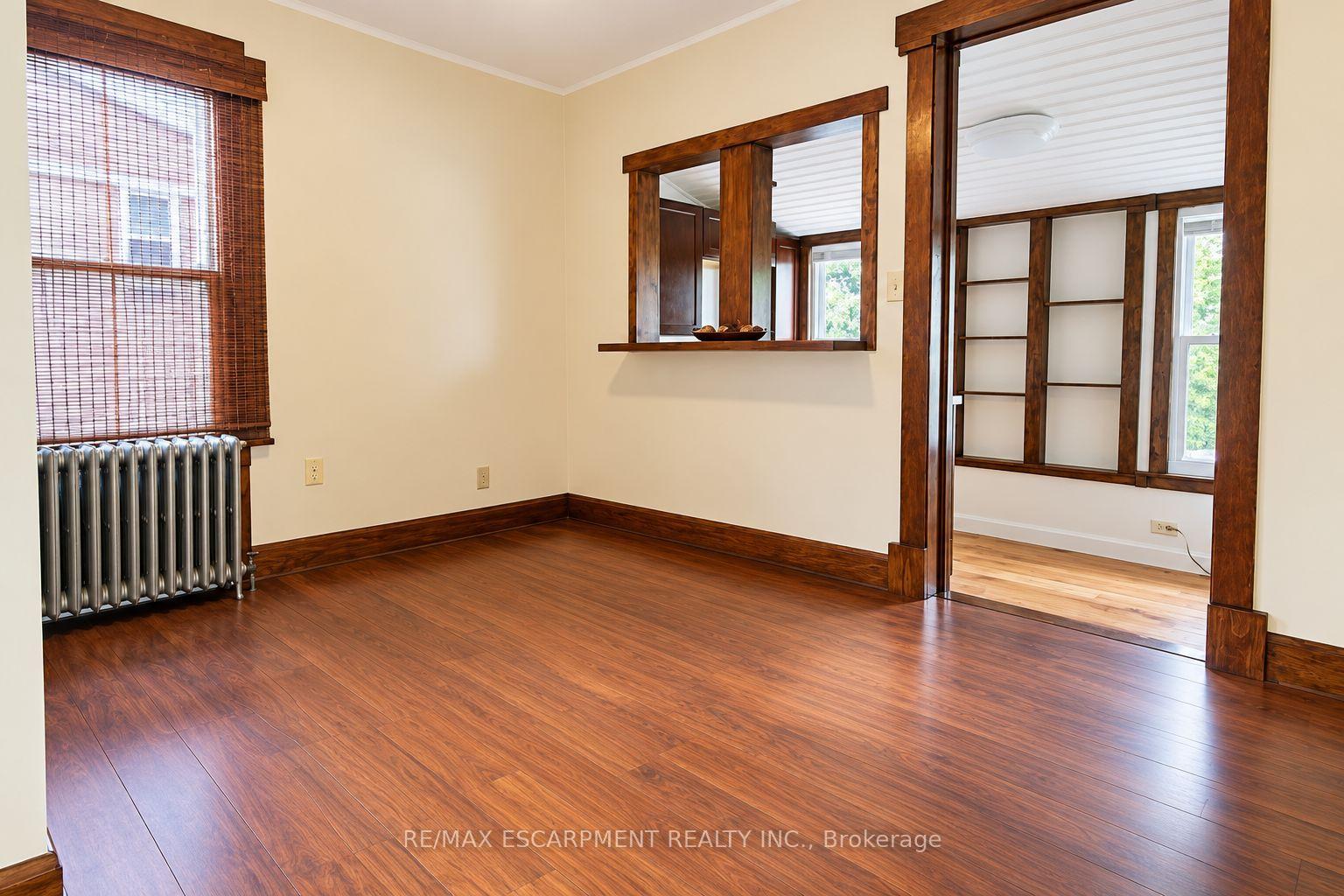 Photo 9 of 4602 Ryerson Crescent, Niagara Falls, Downtown — HOMEH
