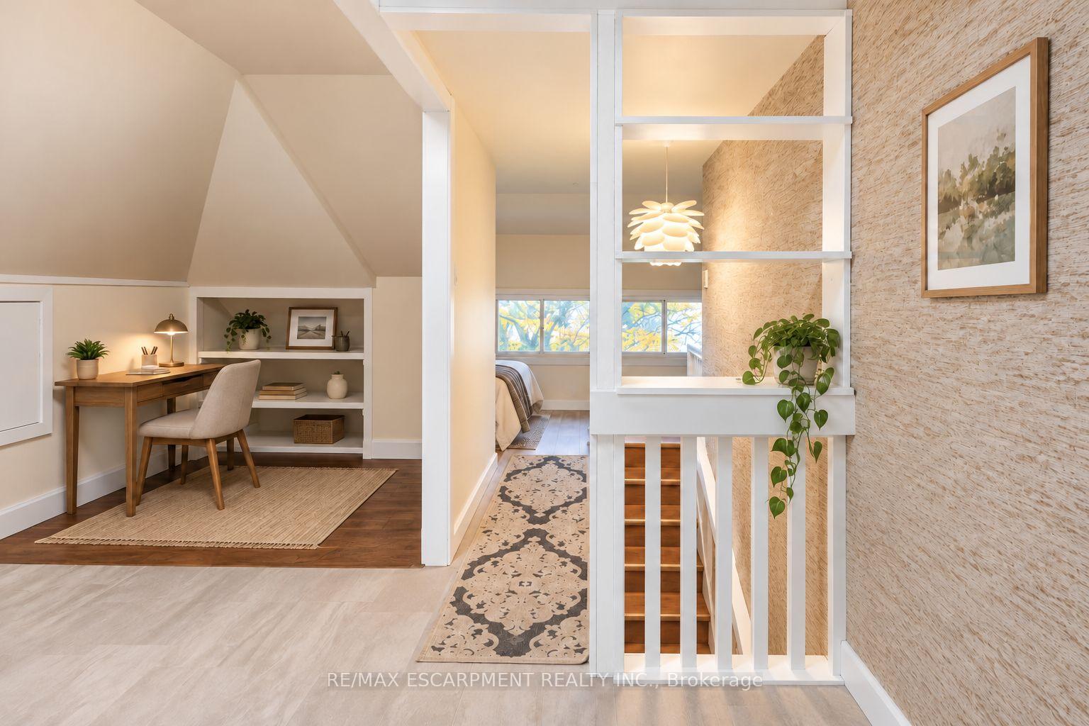 Photo 13 of 4602 Ryerson Crescent, Niagara Falls, Downtown — HOMEH