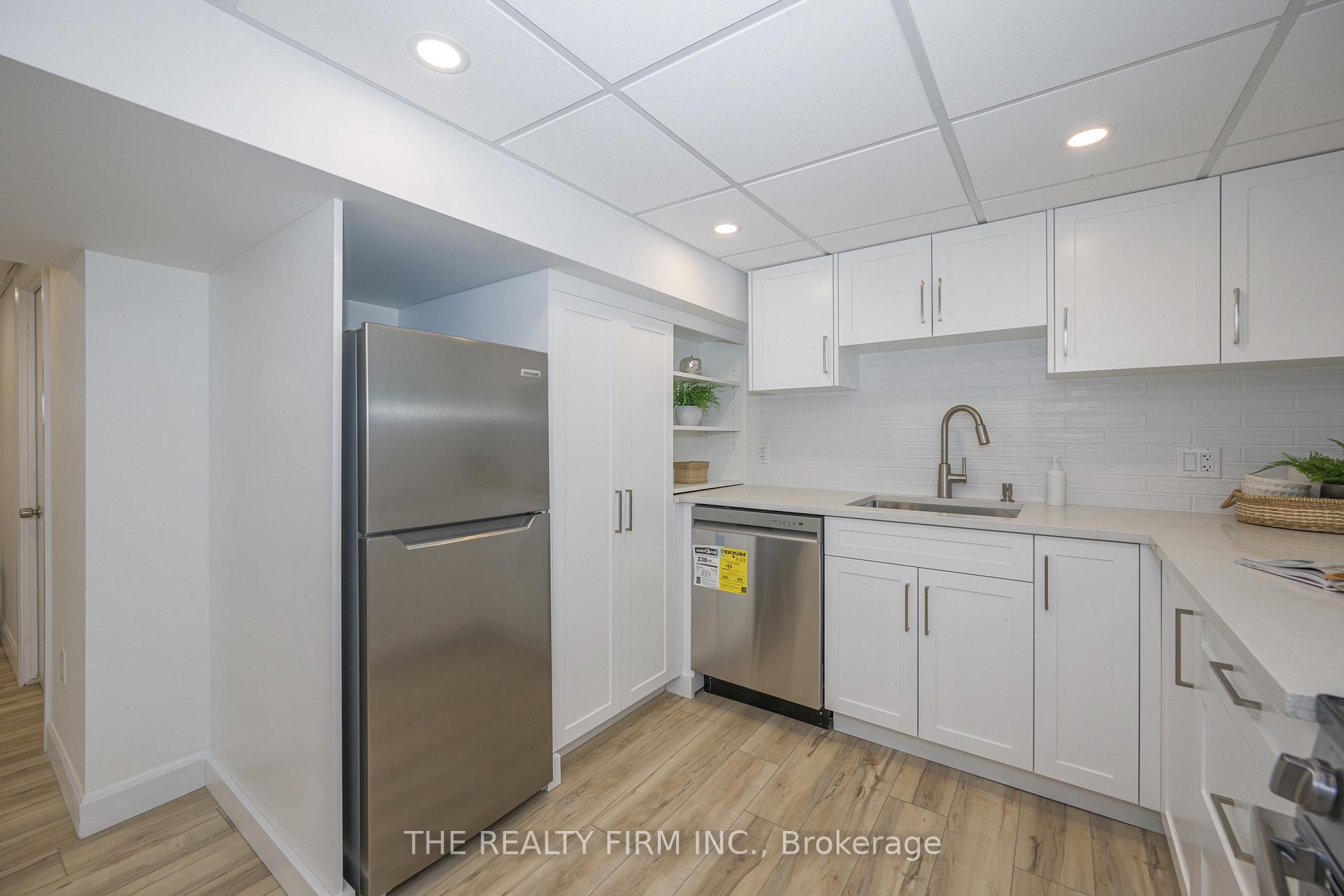 Photo 6 of Unit Lower, 65 Byron Avenue E, London, South F — HOMEH