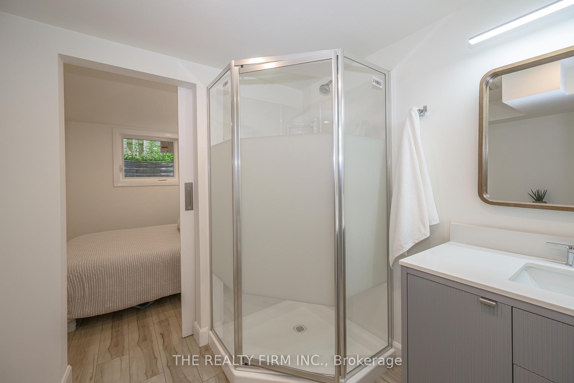 Photo 13 of Unit Lower, 65 Byron Avenue E, London, South F — HOMEH