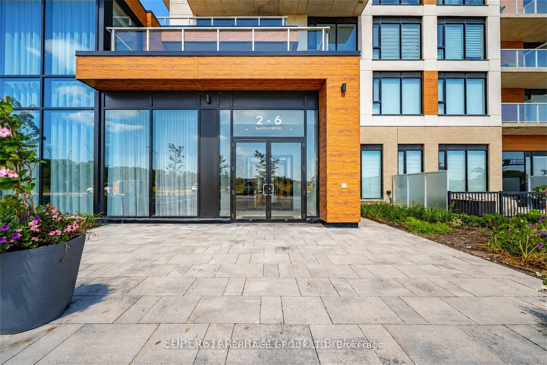 Photo 18 of Unit 1432, 2 David Eyer Road, Richmond Hill, Rural Richmond Hill — HOMEH