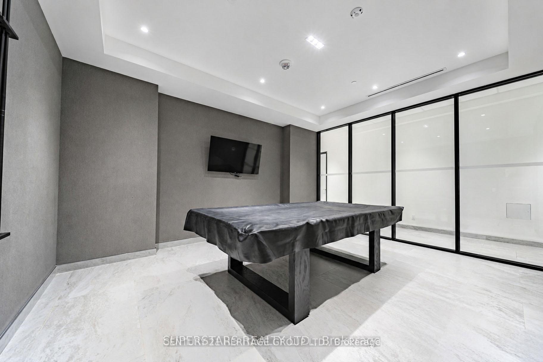 Photo 23 of Unit 1432, 2 David Eyer Road, Richmond Hill, Rural Richmond Hill — HOMEH