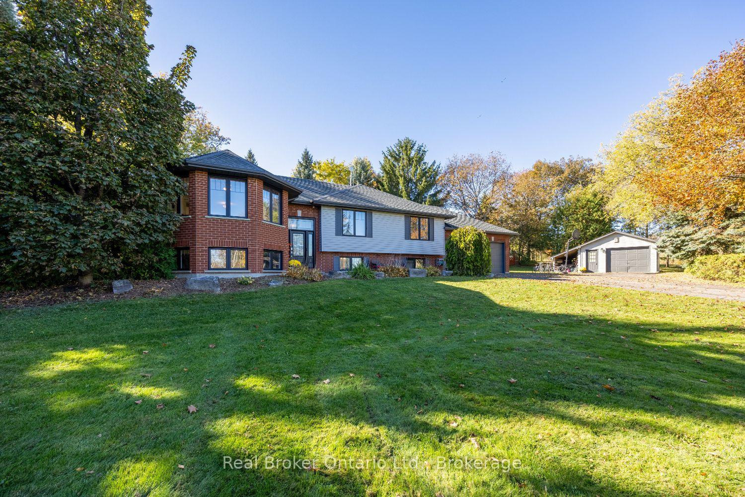 Photo 4 of 96 Potters Lane, Clarington, Rural Clarington — HOMEH